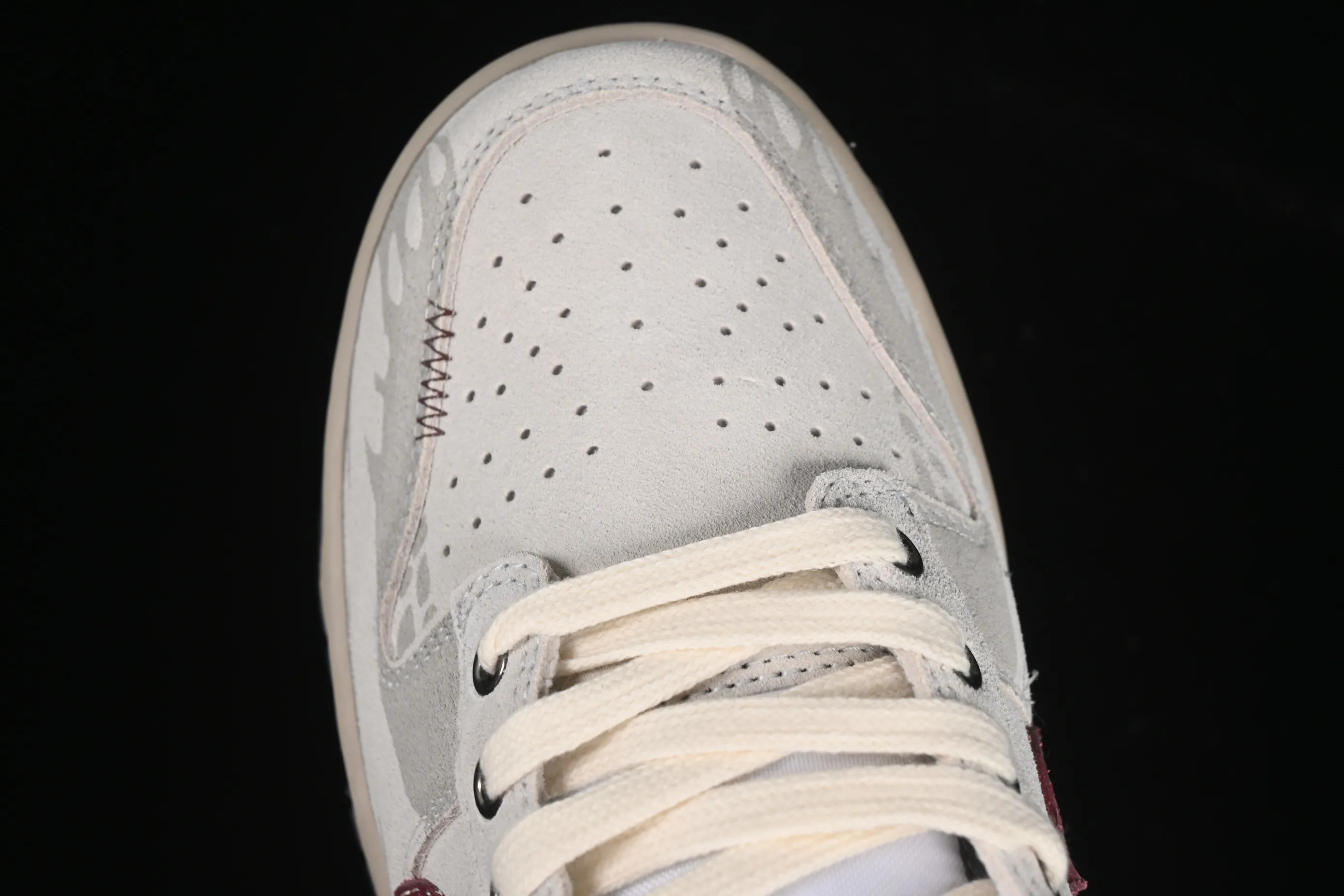 All Categories Nk SB Dunk Series Nk SB Dunk Low Low-top sneakers Nike Dunk Low "Double Swoosh" CNY Year of the Snake Panda Prank Shed the dust to welcome gold Cai Jin Low-top casual sneakers HV1800-101